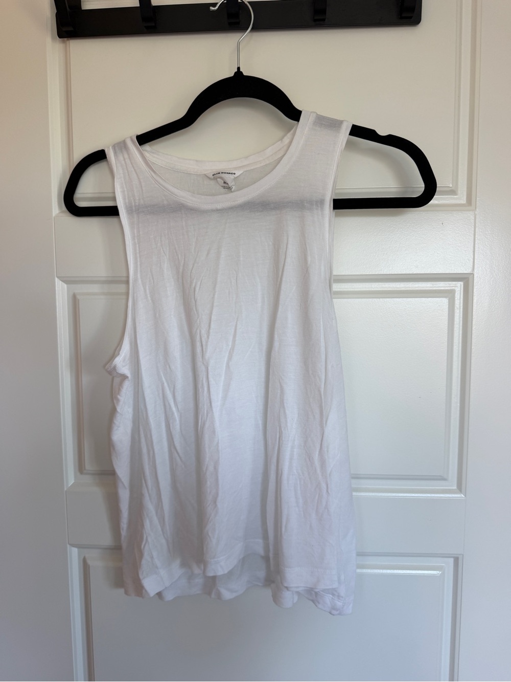 Club Monaco White Sleeveless Tank Top